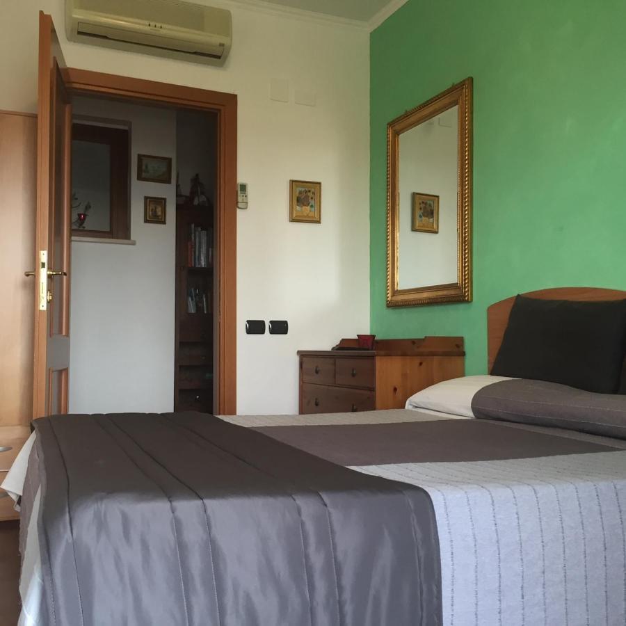 Bed and Breakfast Bb Nuova Fiera Di Roma Fiumicino Esterno foto